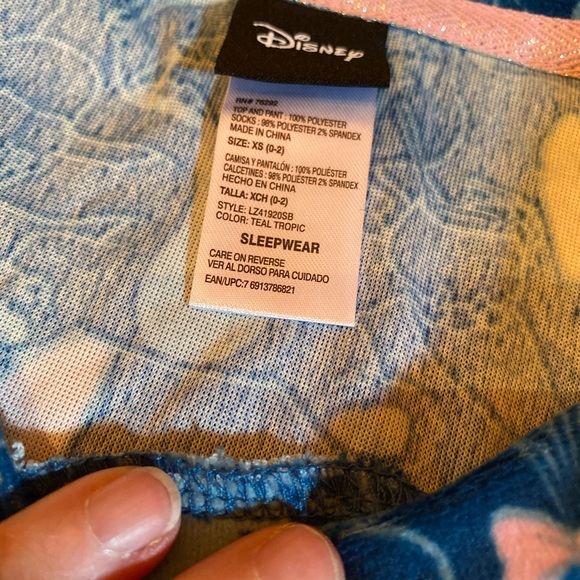 💥Disney Stitch PJ Top with Socks💥 NWT - Picture 6 of 11